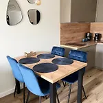 Blue Prestige Przy Plazy Apartmán *