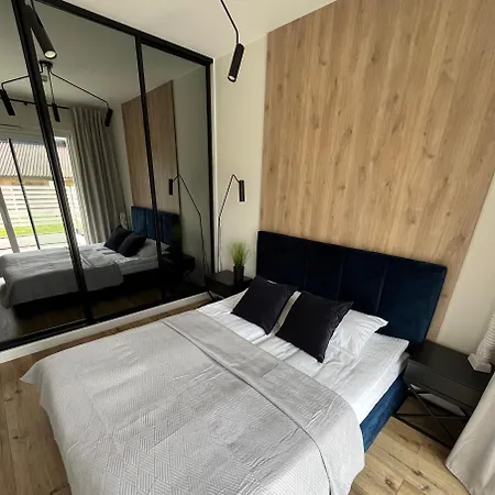 Blue Prestige Przy Plazy *